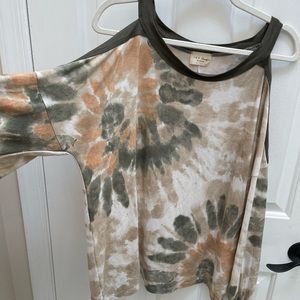 143 Story cold shoulder top